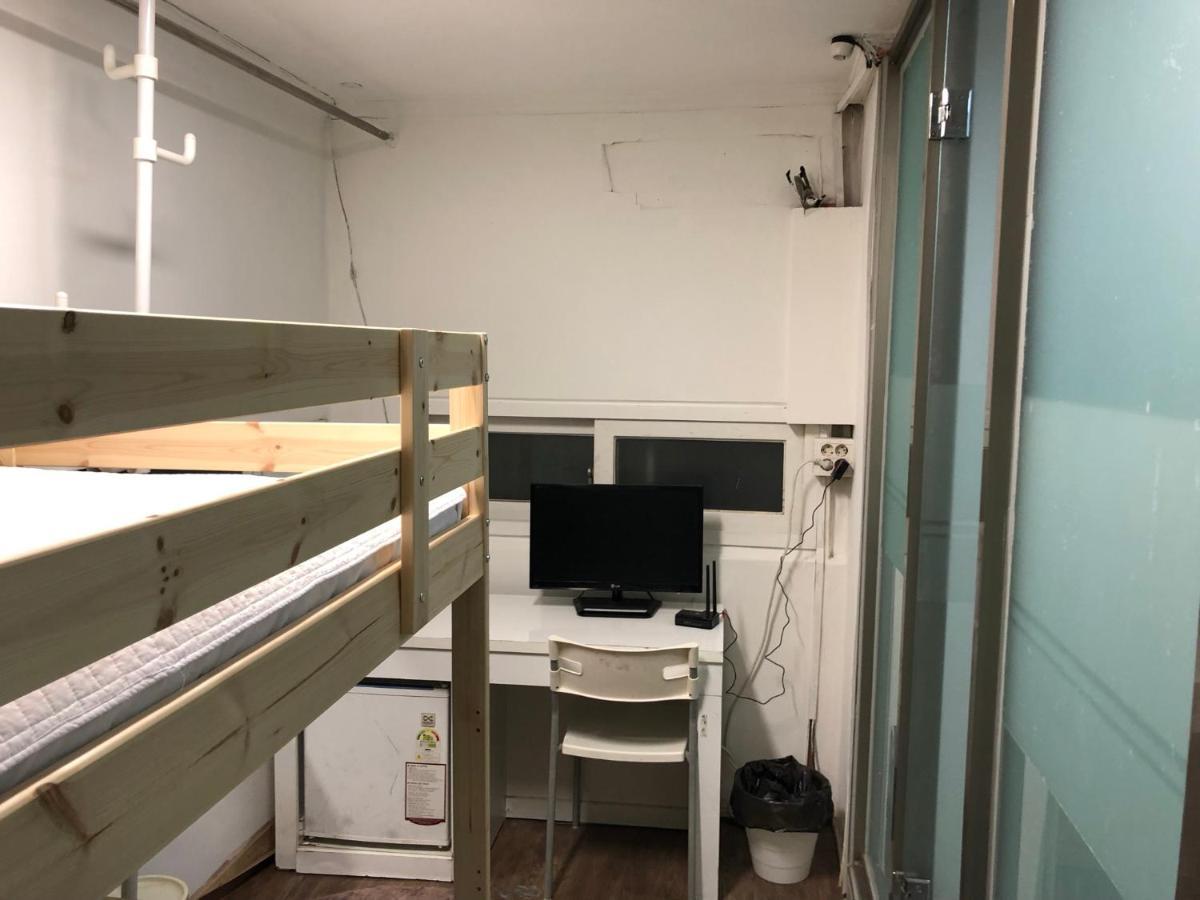Hostel Metro Сеул Экстерьер фото