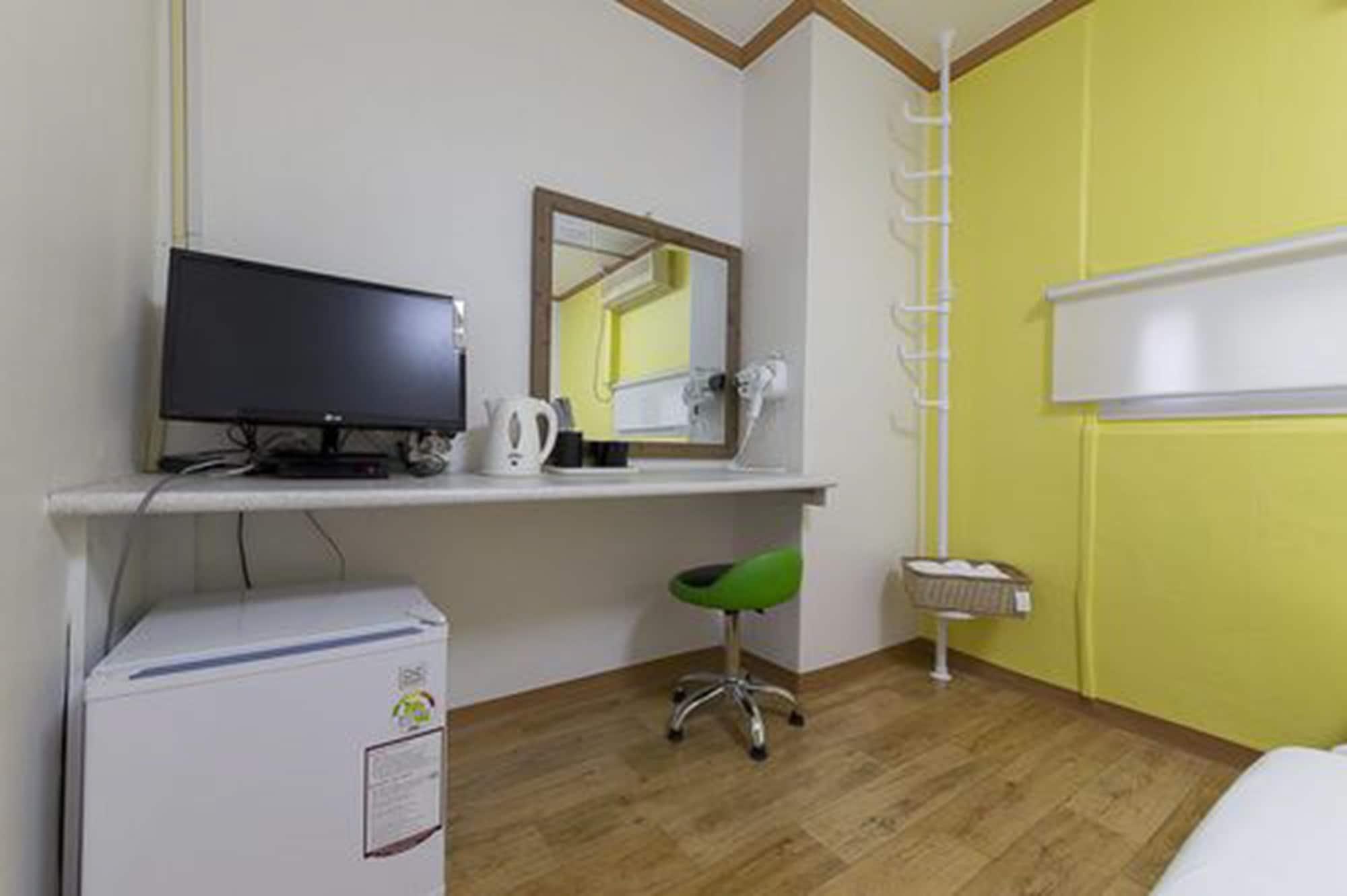 Hostel Metro Сеул Экстерьер фото