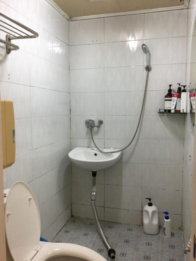 Hostel Metro Сеул Экстерьер фото
